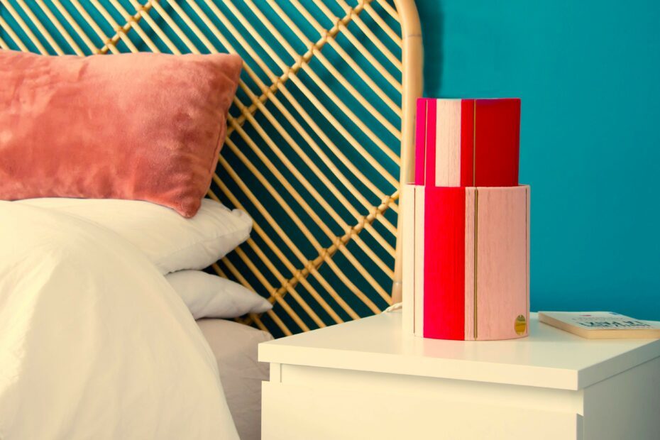 L'Attachante lampe de chevet moderne